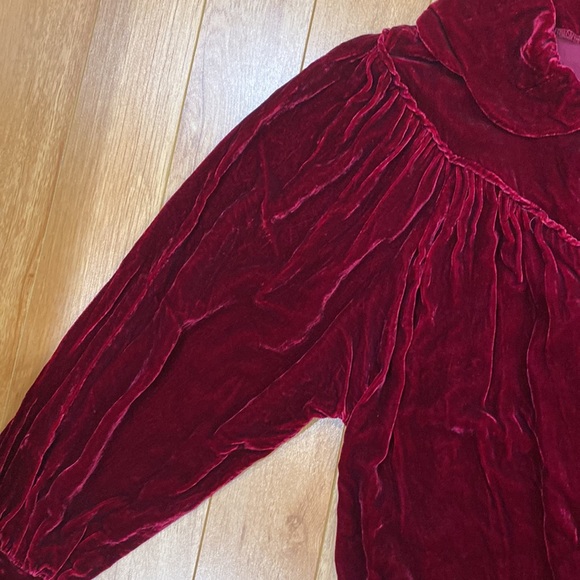 **NWOT **Vintage Silk Velvet Housecoat Handmade Flower Detail Doll Collar - Picture 11 of 17